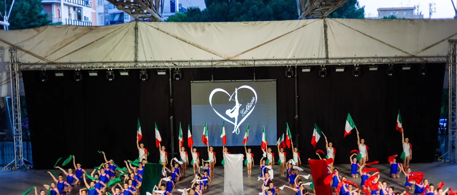 Reggio, Ginnastica Gebbione trionfa a Rimini: quattro titoli e venti medaglie ai Campionati Nazionali