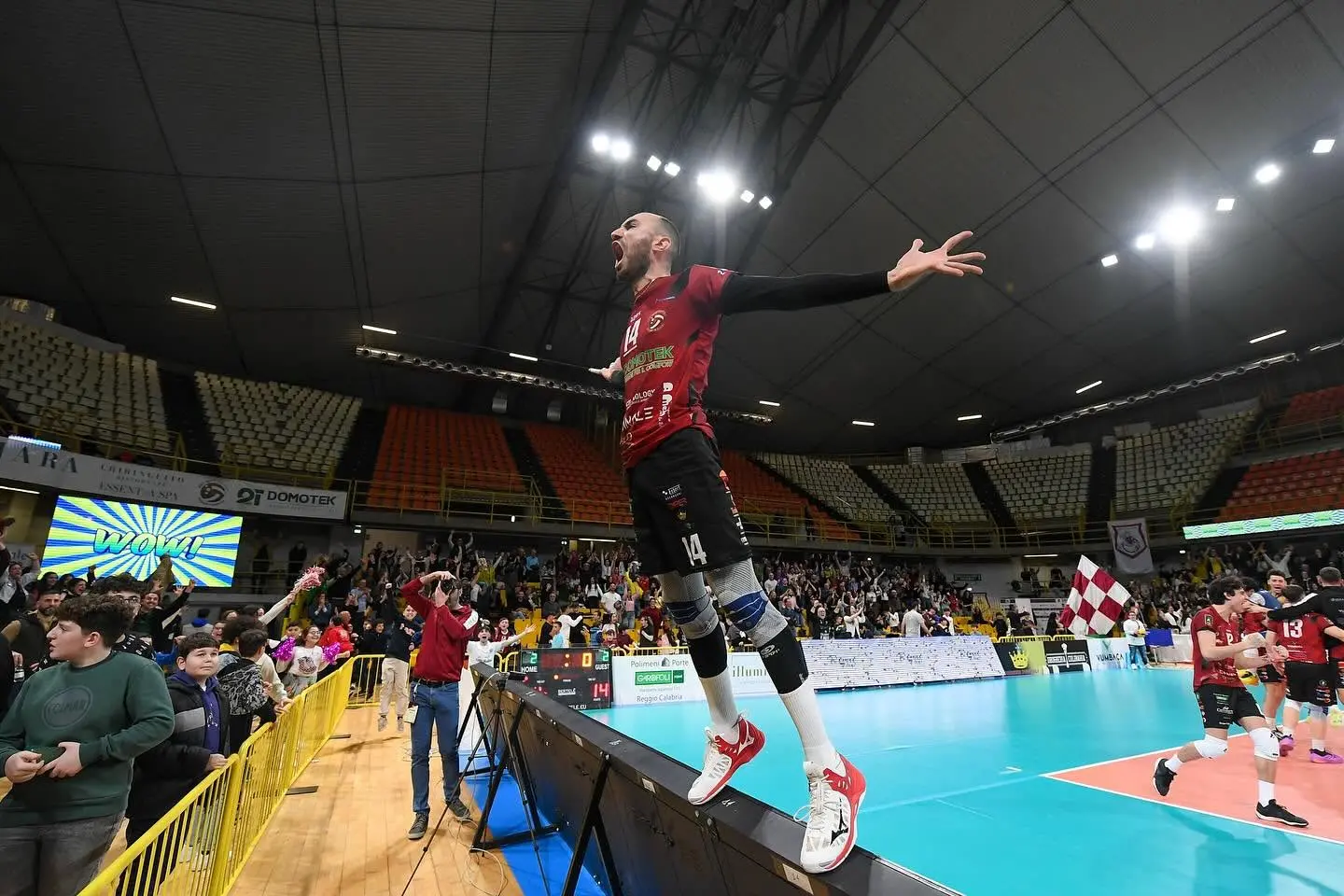 Volley, Laganà resta alla guida della Domotek: «Reggio Calabria merita un Palacalafiore pieno, noi ci crediamo»