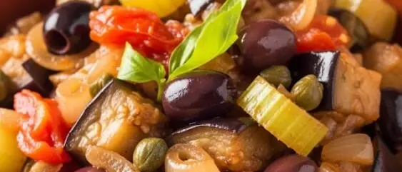 LA RICETTA DEL GIORNO | Caponata palermitana: l’agrodolce che sa di Sicilia