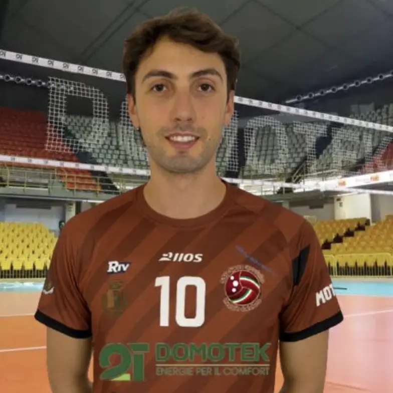 Domotek volley Reggio, Andrea Innocenzi è il nuovo centrale