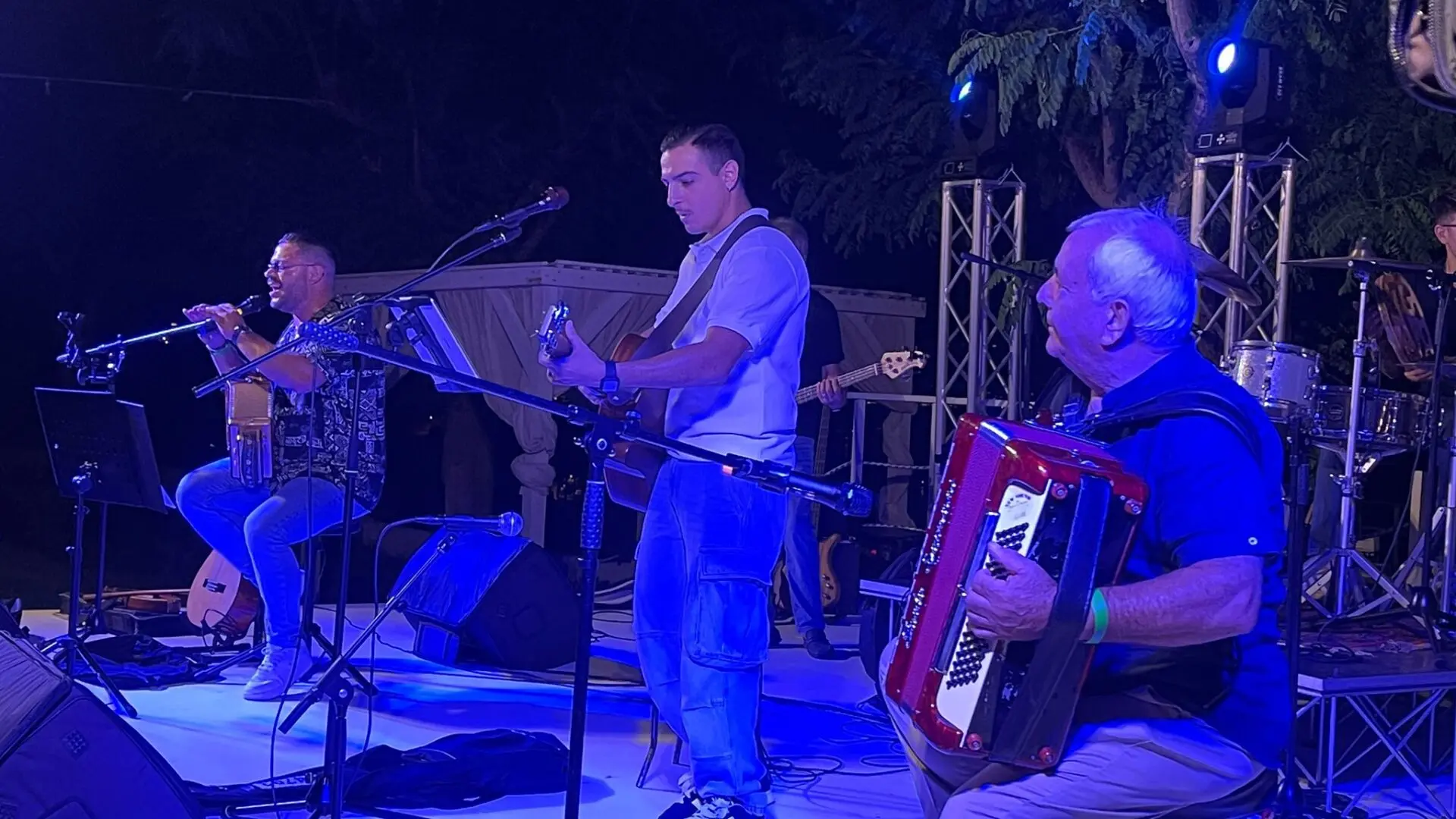 Musica, tradizione e sapori sullo Stretto con l'Etno Night di Altafiumara Fest