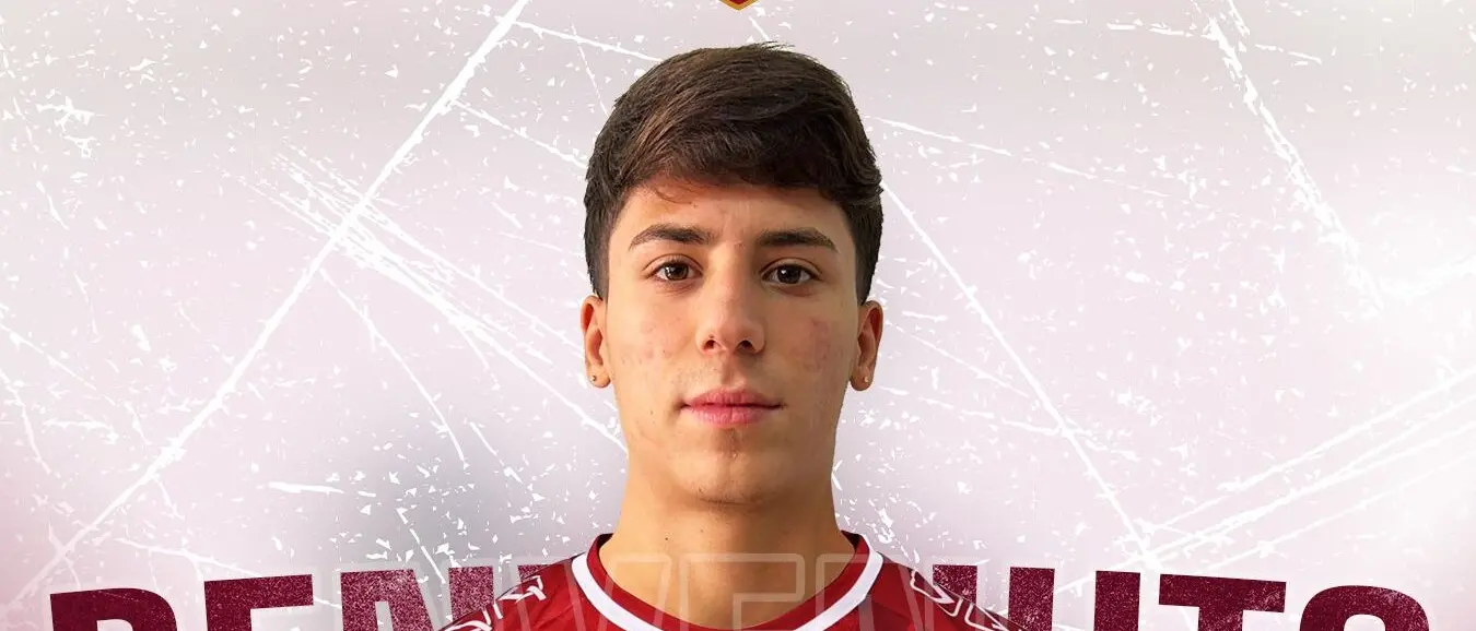 Francesco Distratto firma con la Reggina