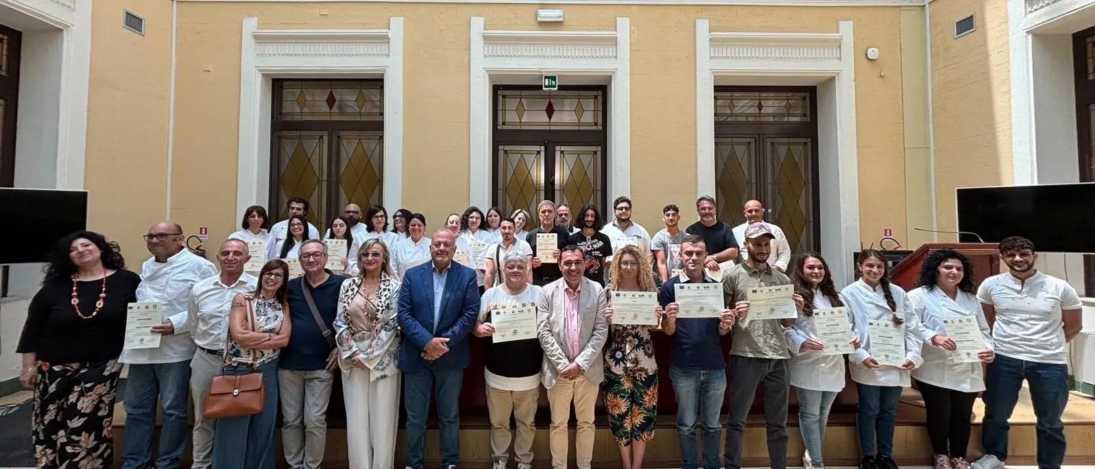 Reggio, a Palazzo Alvaro consegnati 60 attestati di fine corso per pasticceri, operatori agriturismo ed elettricisti