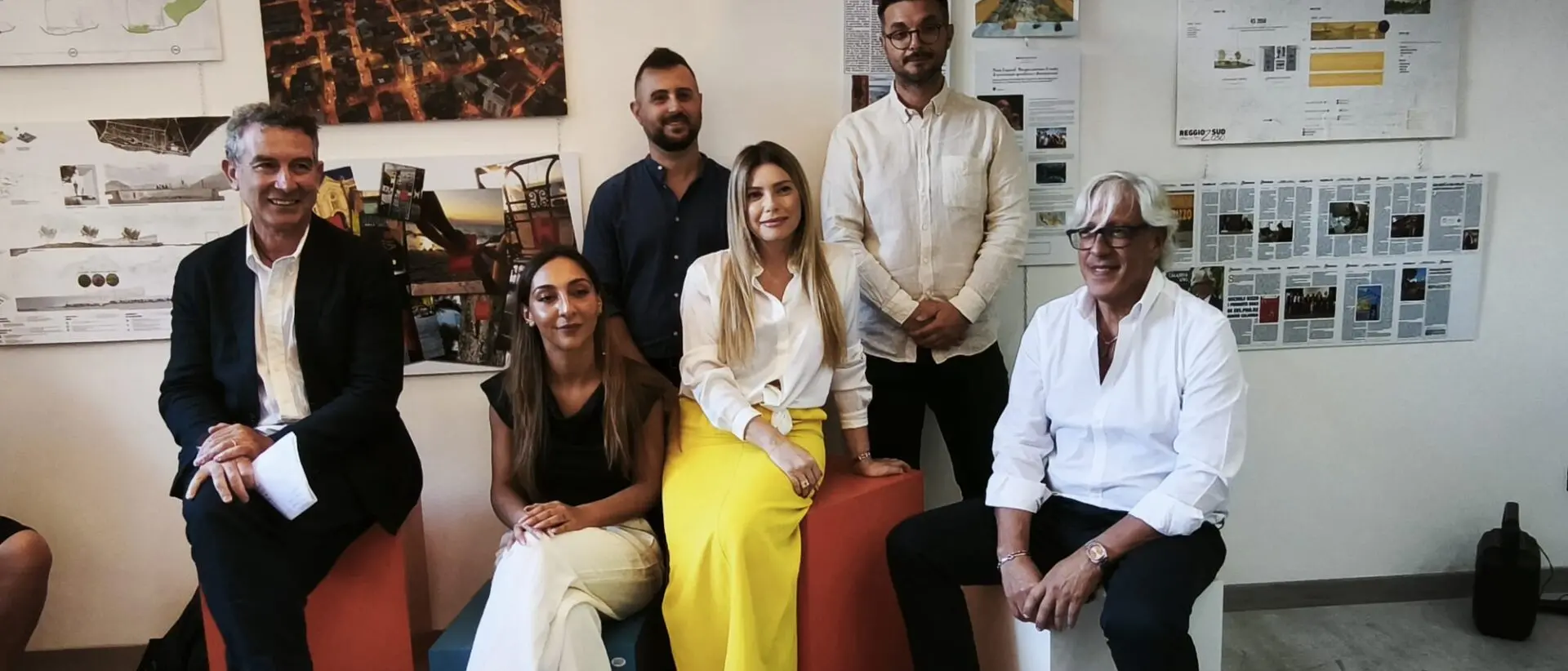 Onda Orange, la restanza come scelta politica: il gruppo che vuole rimettere Reggio al centro