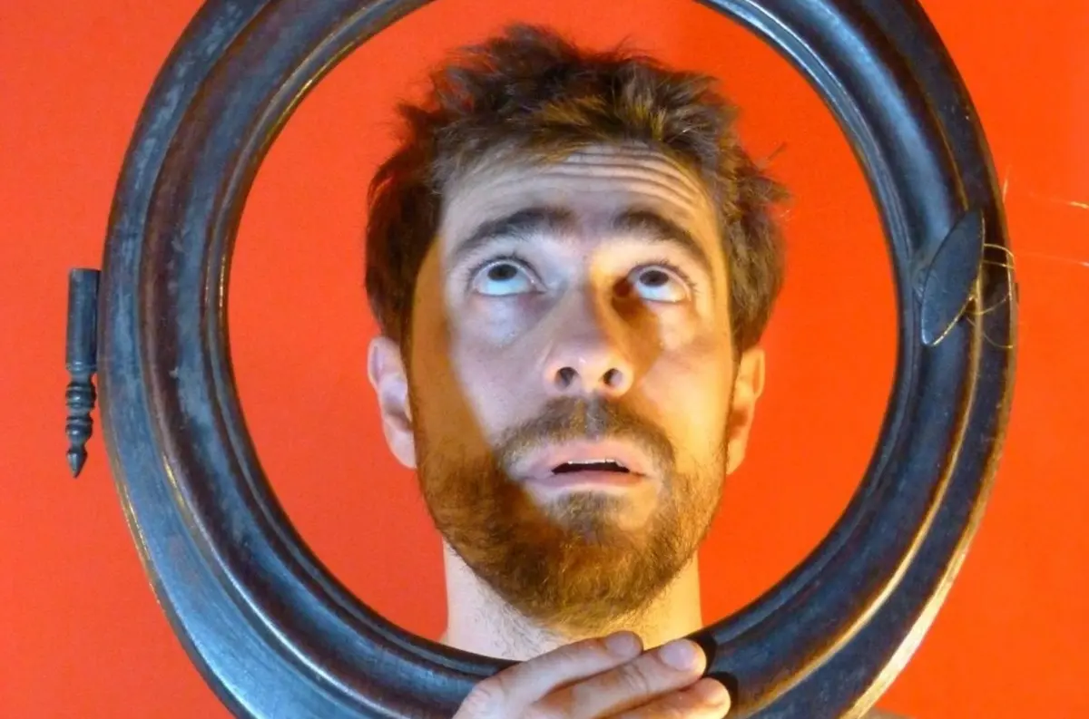 Reggio, “Anche i santi hanno i brufoli” di e con Giovanni Scifoni a Catona Teatro