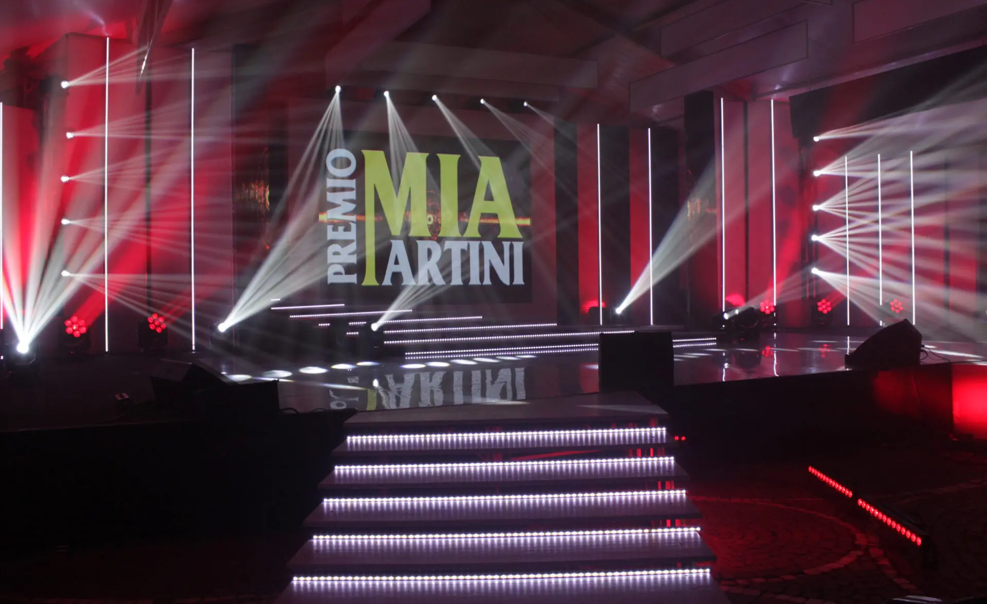 Premio Mia Martini, la finale lascia Bagnara: appuntamento a Scalea