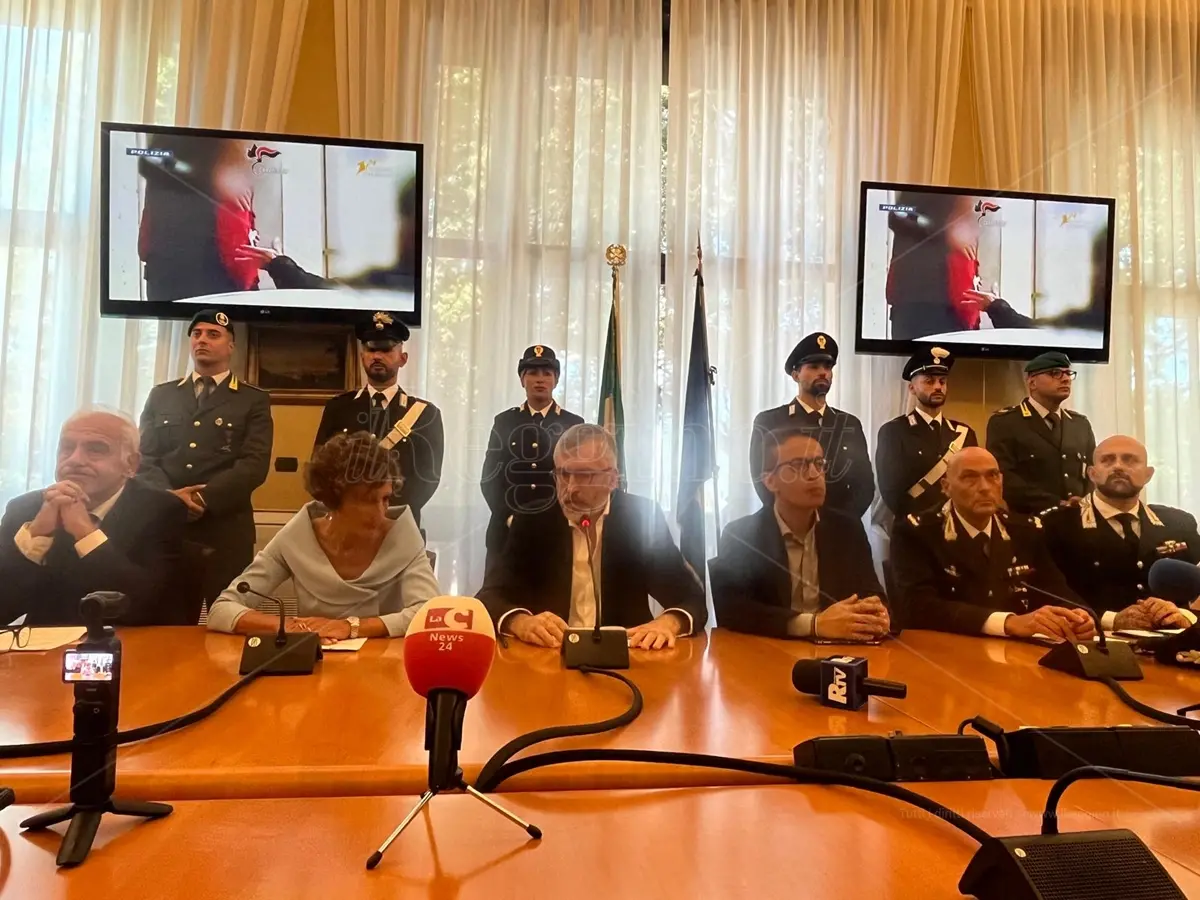 Arangea bis – Oikos, Lombardo: «'Ndrangheta al centro di potenti sinergie criminali e Calabria baricentrica nelle rotte globali del narcotraffico» - VIDEO