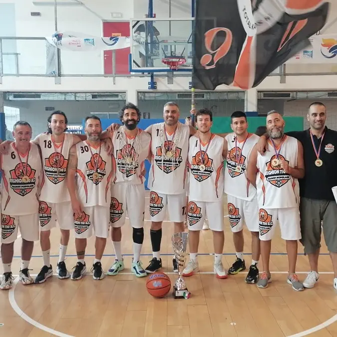 Reghion basket popolare Campione d'Italia: uno scudetto storico