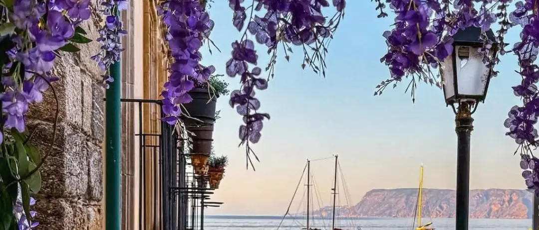 LA FOTO DEL GIORNO | L’arco verso il paradiso