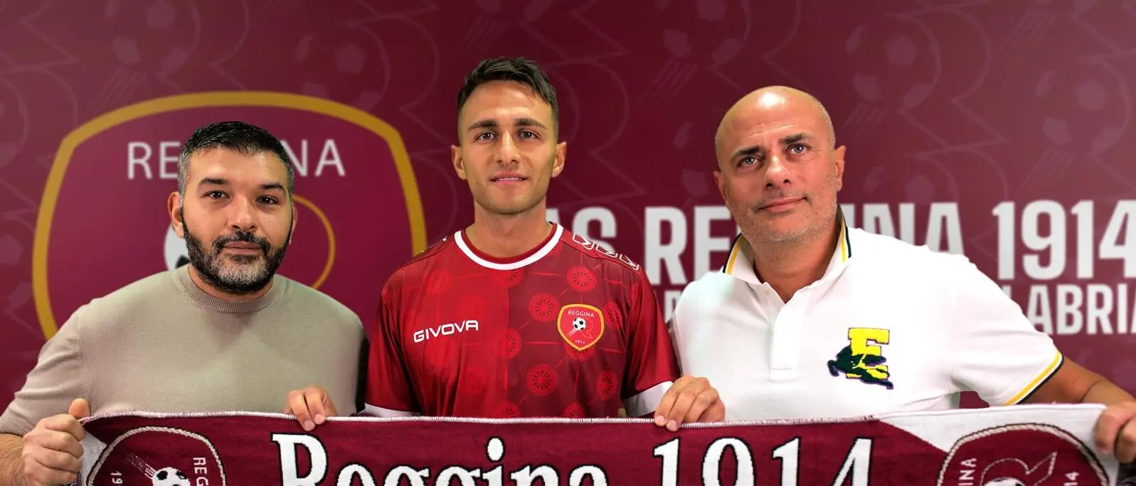 Reggina, ufficiale l'ingaggio di Simone Edera