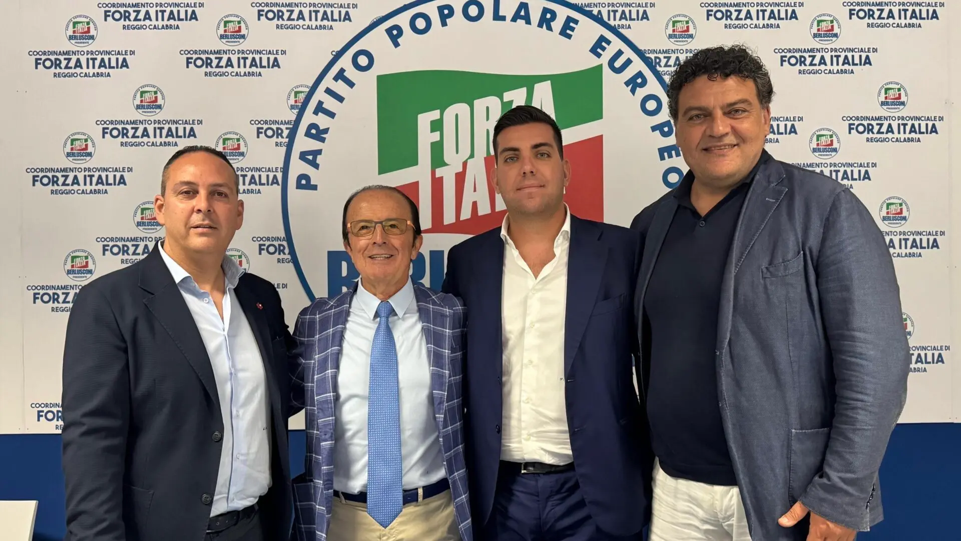 Punta Pellaro, Forza Italia: «Il solito bipolarismo del PD: prima festeggiano, poi accusano a seconda di come tira il vento»