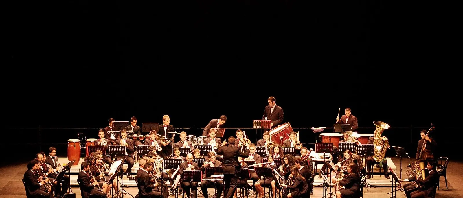 Melicucco celebra i 28 anni dell’Associazione Musicale con il concerto di Luciano De Luca