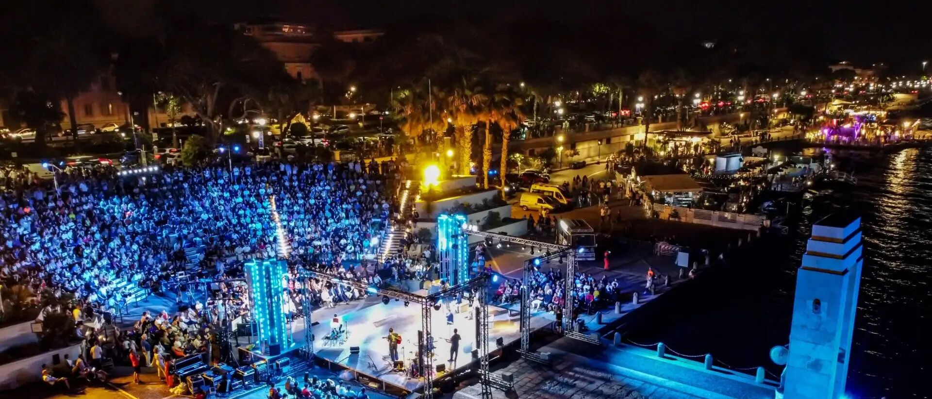 Sky Calciomercato chiude con Reggio: emozioni e applausi sul Lungomare