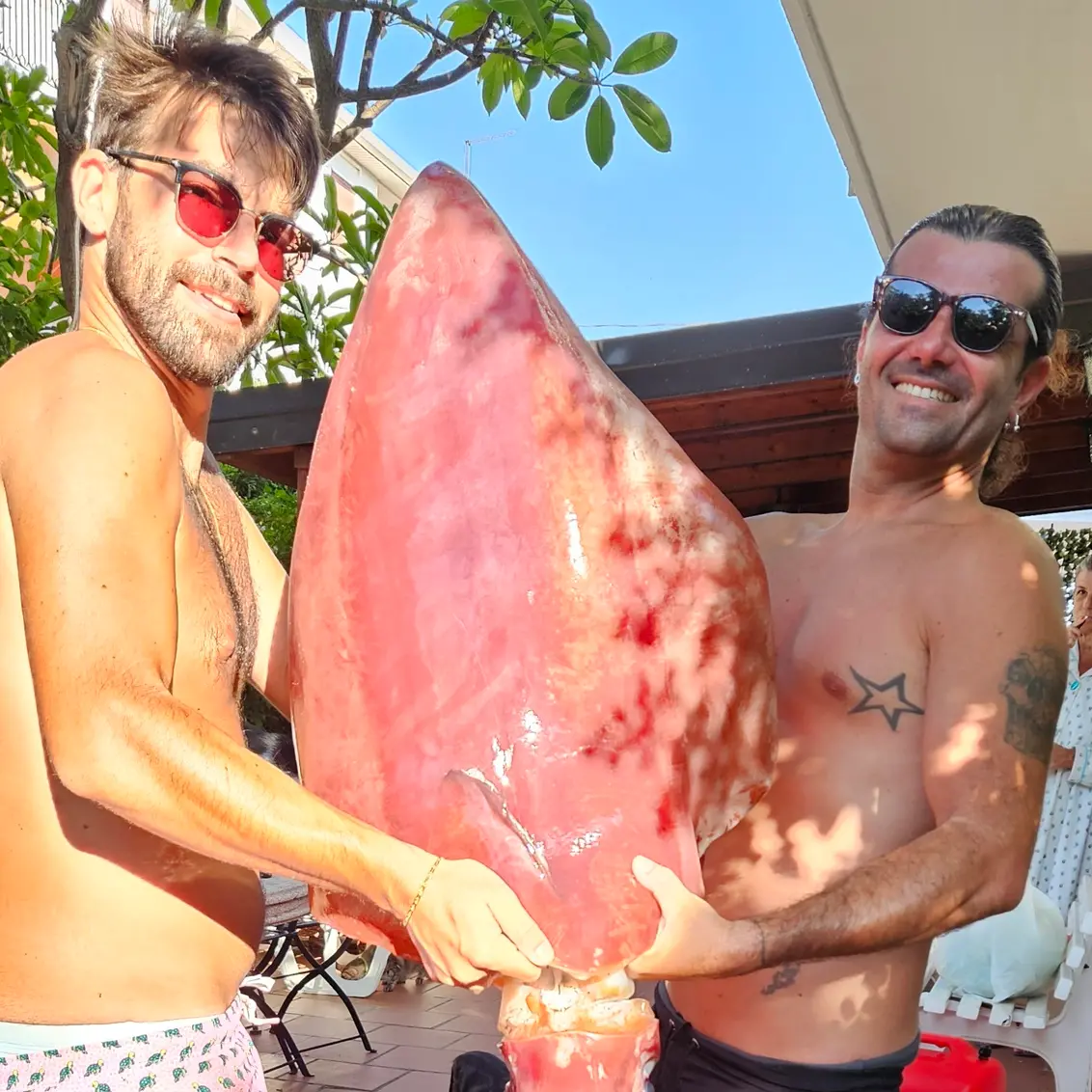 A Bocale pescato un calamaro di 17 kg