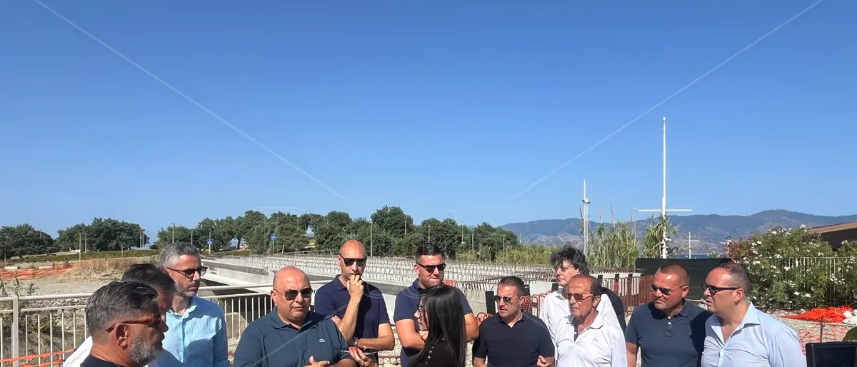 Reggio, al via i lavori di realizzazione della rampa del ponte Calopinace. Il direttore dei lavori Romeo: «Entro fine anno sarà percorribile» - VIDEO