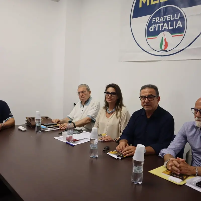 Reggio, presentato il libro di Enzo Rogolino sulla Rivolta di Reggio
