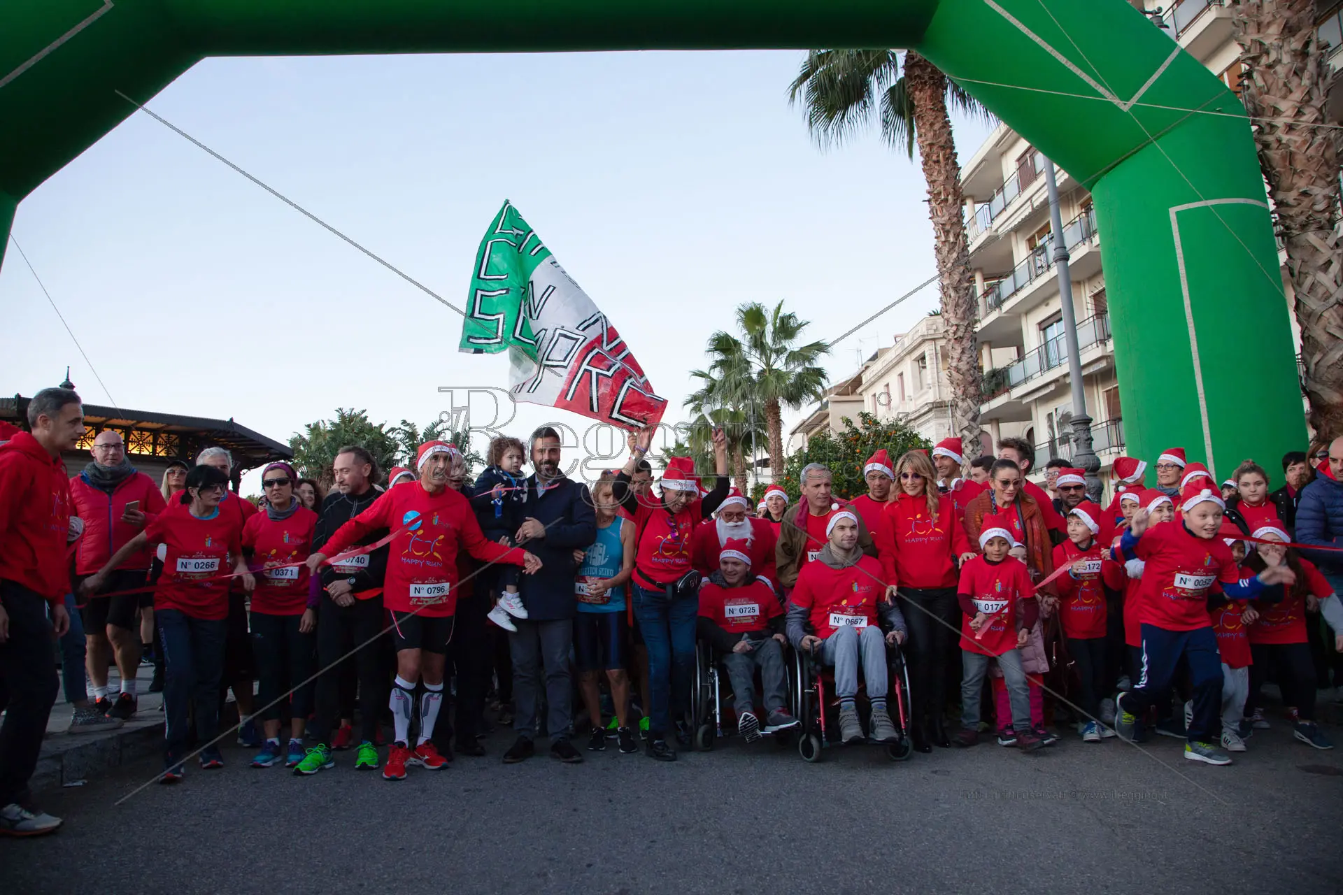 L'Happy run non tradisce le aspettative. Un pomeriggio di gioia e solidarietà. FOTO E VIDEO