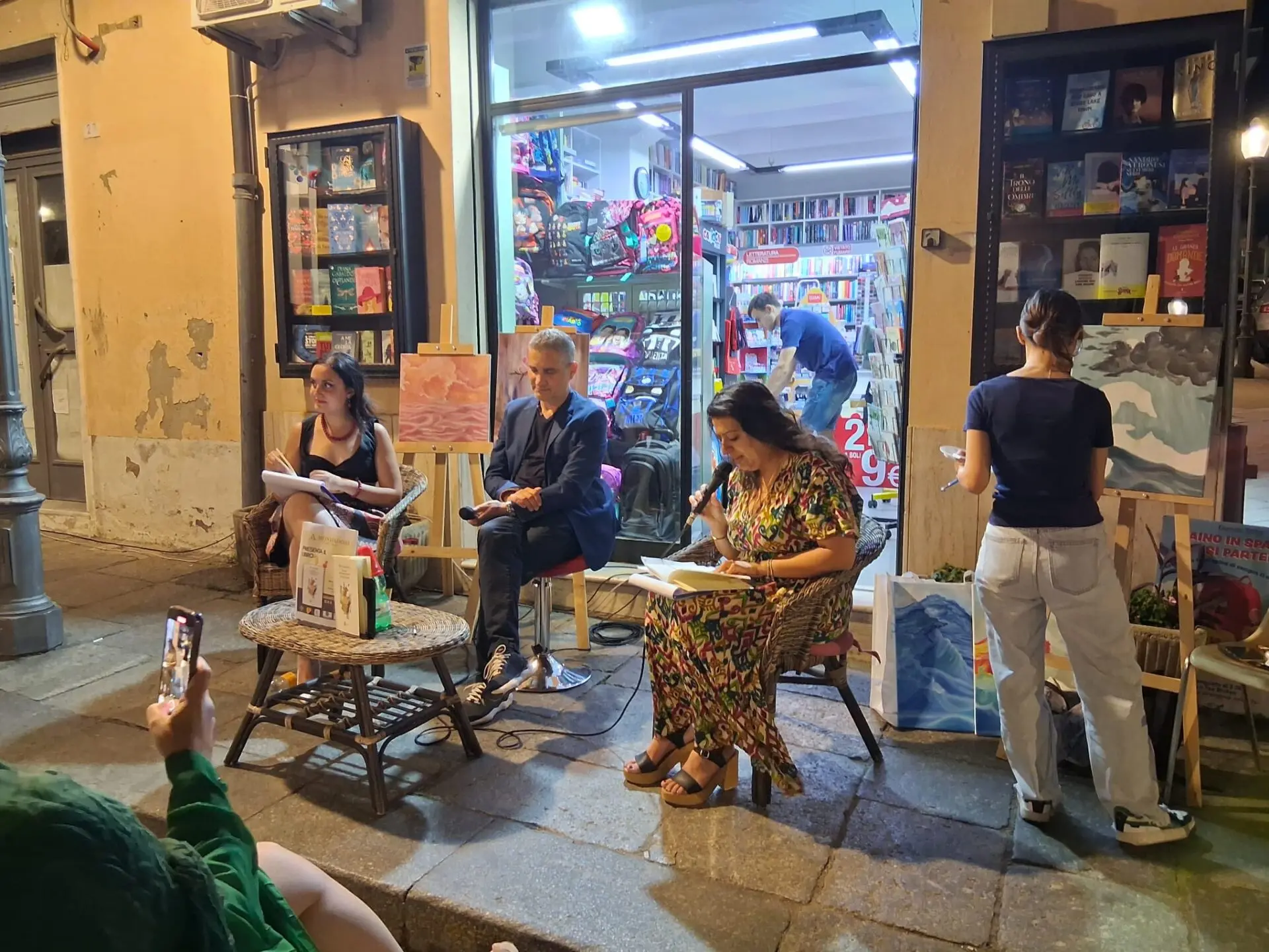 Palmi, alla Mondadori Point presentato il libro di Nico Serratore