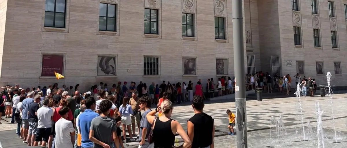 Turismo, Occhiuto: «La fila davanti al Museo di Reggio è il segno concreto di un cambiamento profondo»