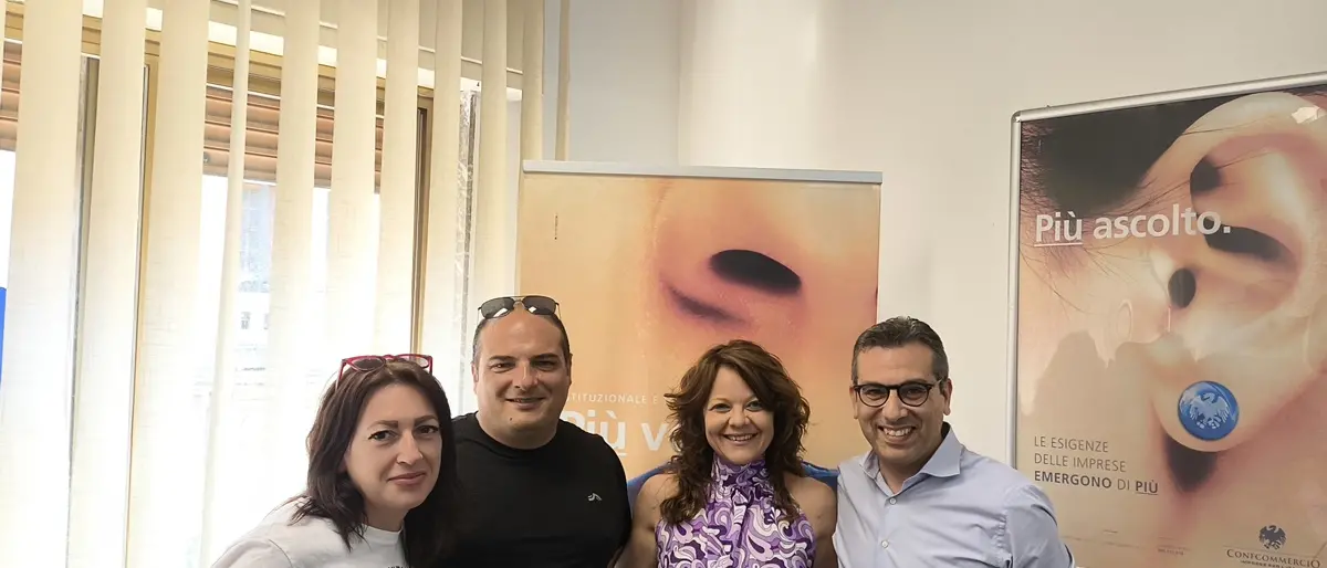 Reggio Calabria si racconta ai turisti: Confcommercio avvia il primo tour stabile del centro storico