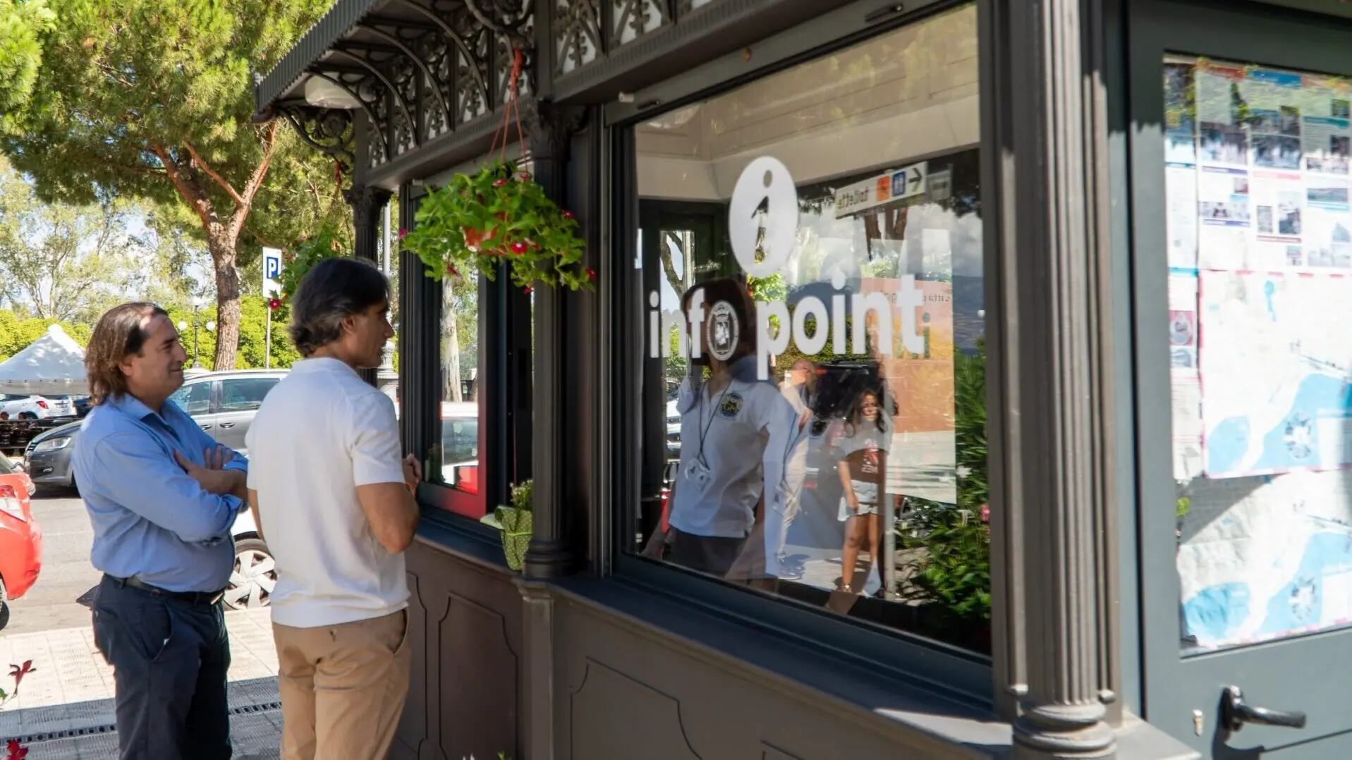 Reggio potenzia i servizi turistici: attivo il nuovo infopoint sul Lungomare