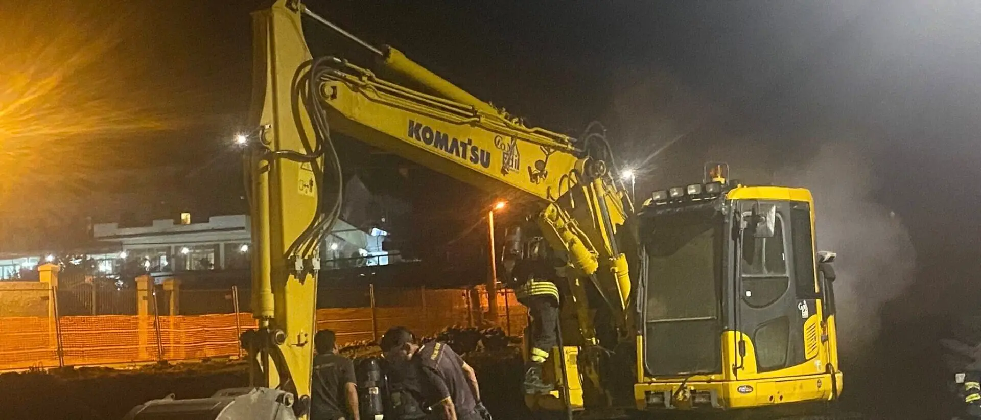 Escavatore incendiato a Villa, Panetta: «Serve una risposta forte dello Stato a difesa della legalità»