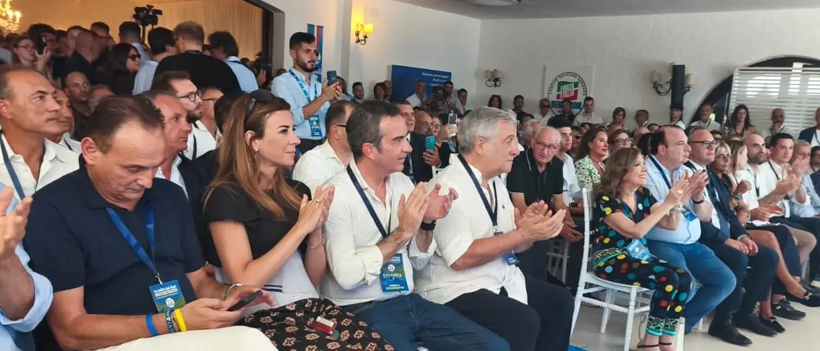 Occhiuto: «Mi dimetto perché la Calabria non può permettersi di fermarsi. Ora parola ai calabresi»