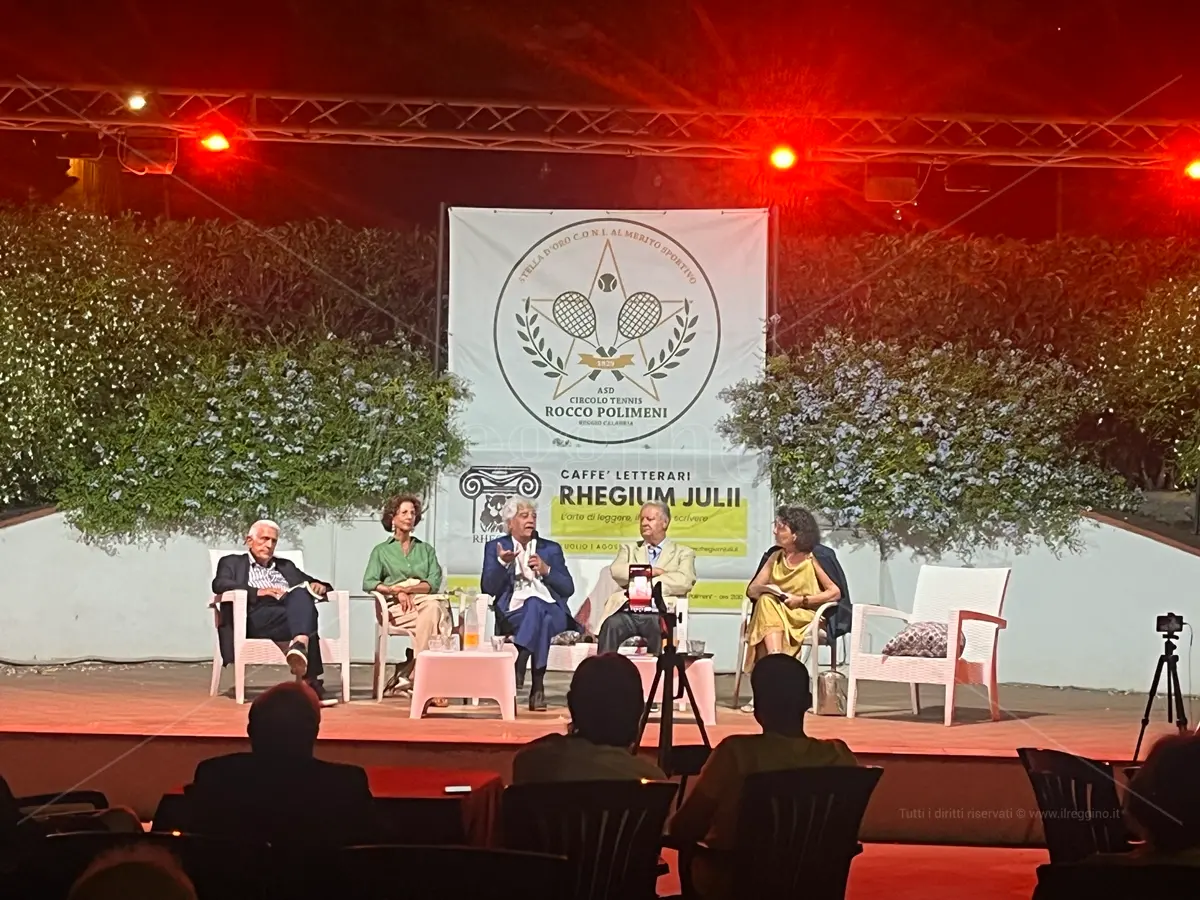 Galeazzo ed Edda, un amore all’ombra del Duce, del Fascismo e della Storia: ecco il nuovo romanzo di Mimmo Gangemi - VIDEO