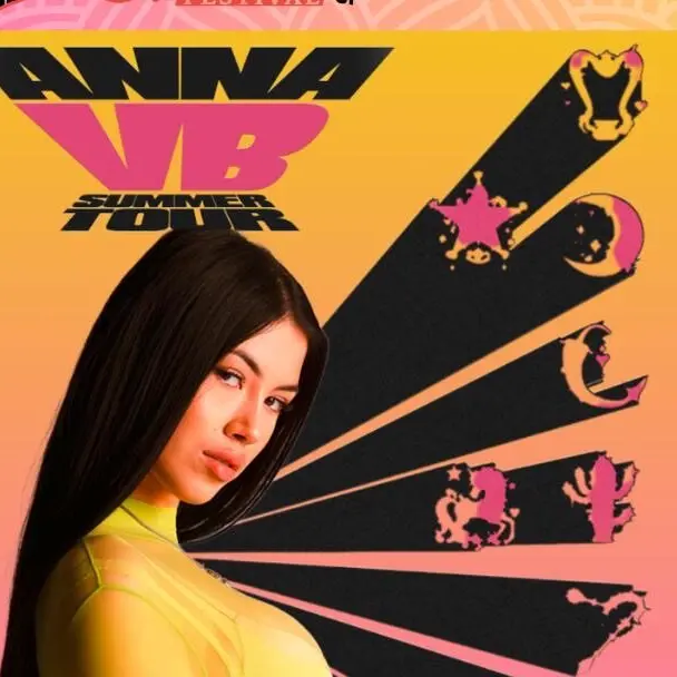 Roccella Summer Festival, tutto pronto per l’edizione 2025. Si parte domani sera con Anna