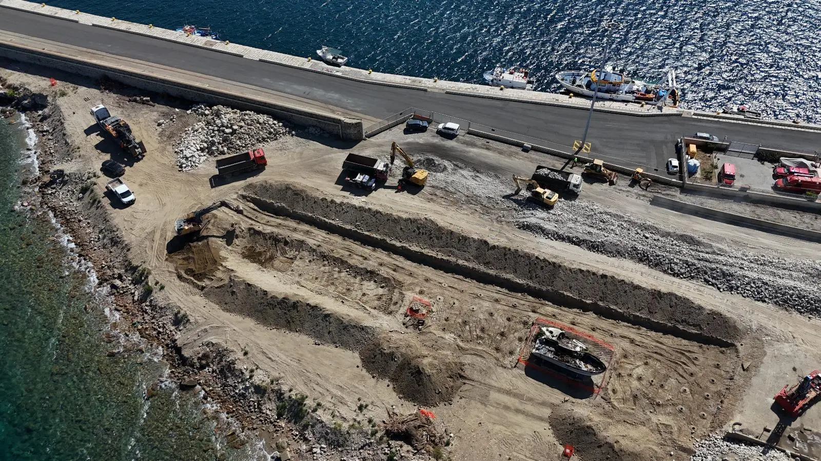 Nuovo sopralluogo al cantiere del Museo del Mare, Romeo: «Lavori in corso anche ad agosto. Il progetto prende forma»
