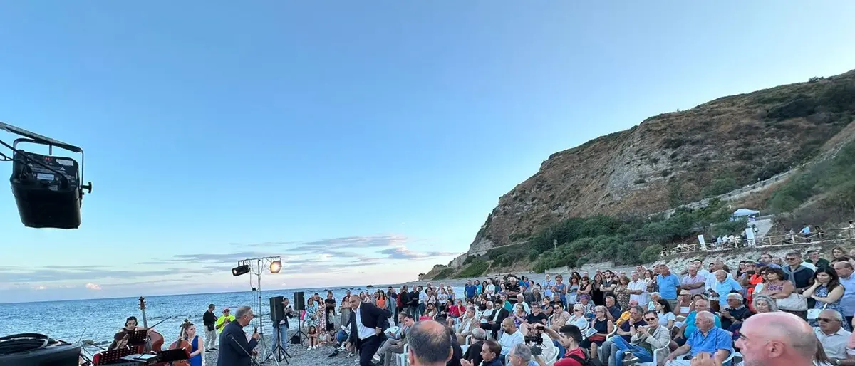 A Bianco rinasce la scogliera di Capo Bruzzano, Calabrese: «Destinazione turistica sostenibile»