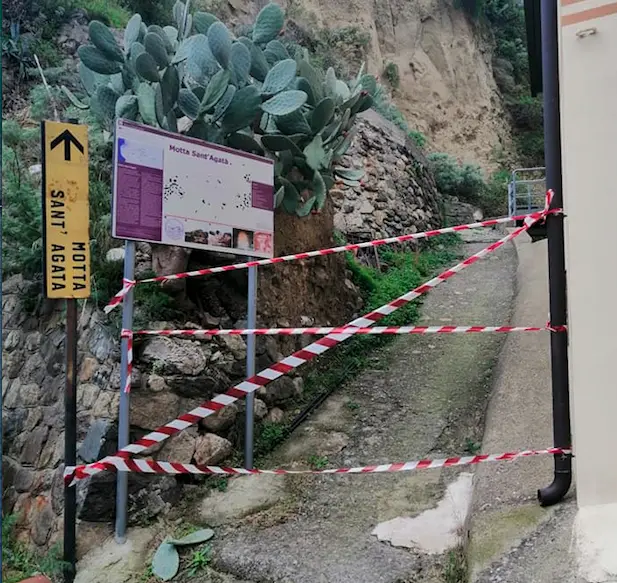 Motta Sant’Agata, bloccato il sentiero che porta alla rupe di Suso da San Salvatore
