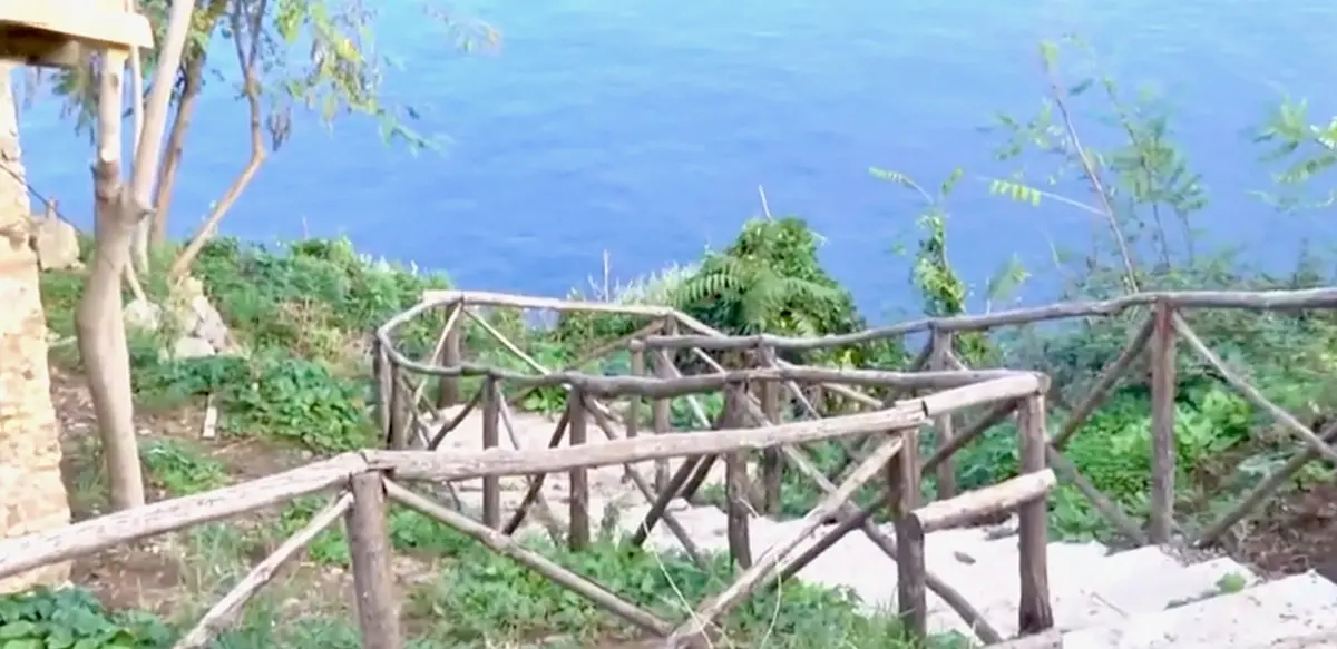 Palmi, la panchina gigante di Rovaglioso sarà inaugurata il 14 agosto in un sito confiscato alla ‘ndrangheta