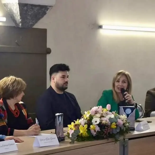 Gioia Tauro entra nella Repubblica dei Poeti di WikiPoesia