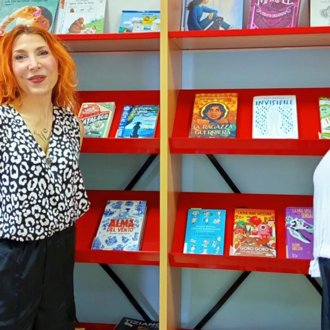 Inaugurato lo “Scaffale delle storie gentili - Fameli Tresca” all’I.C. “Catanoso - De Gasperi\"