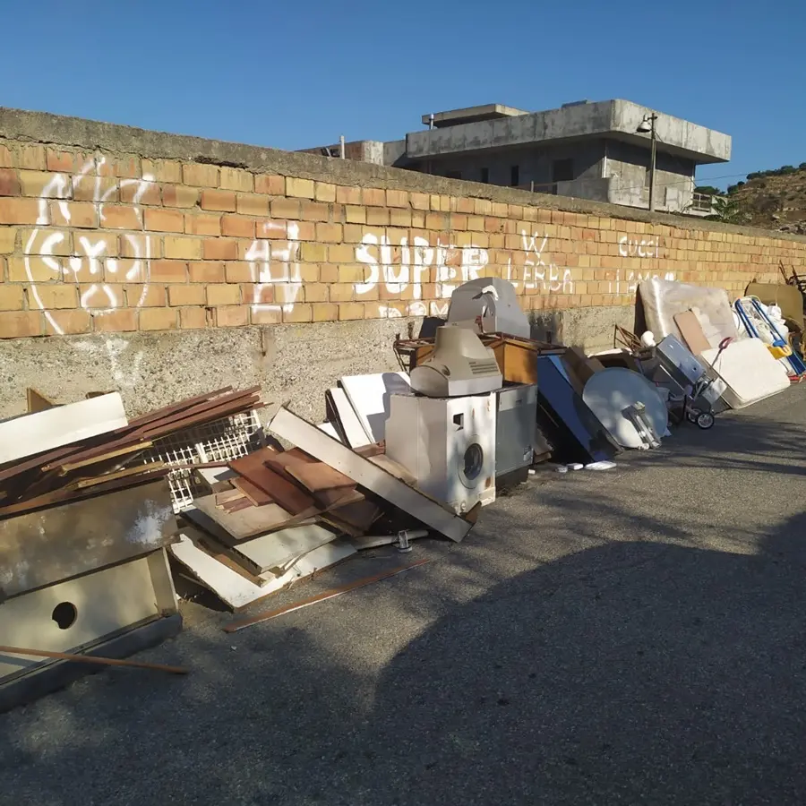 Reggio, il comitato di quartiere di Mosorrofa denuncia \"il pasticcio\" dell'isola ecologica