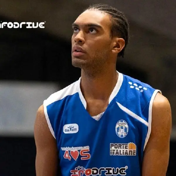 Un duttile lungo con esperienza e voglia di fare bene: Douglas Marini è un nuovo giocatore della Dierre Basketball