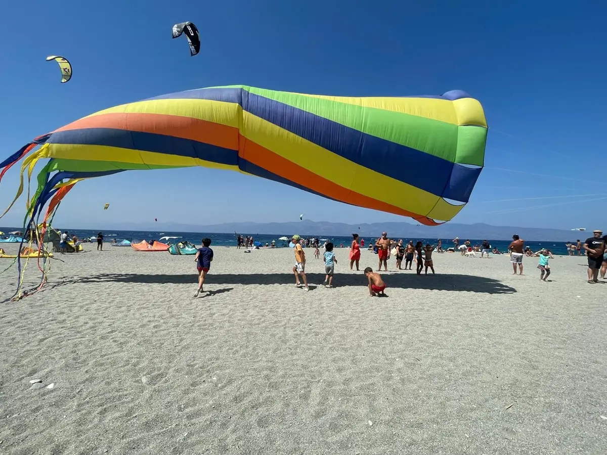 Morgana ReggioFest 2025, domani a Pellaro lo spettacolo di circo e clownerie \"Otto Panzer Show\"