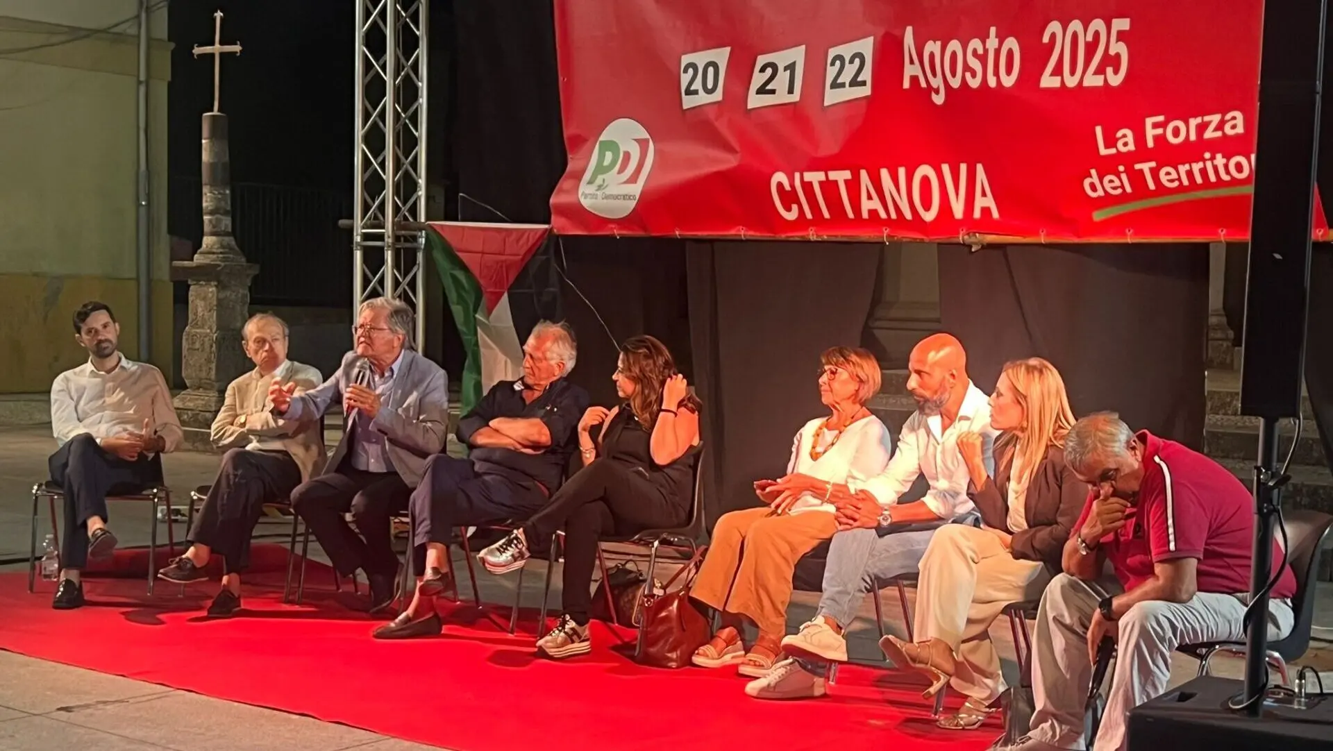 Cittanova, la Festa de L’Unità si apre con un focus sulla sanità: «Calabria in ginocchio dopo la gestione Occhiuto»