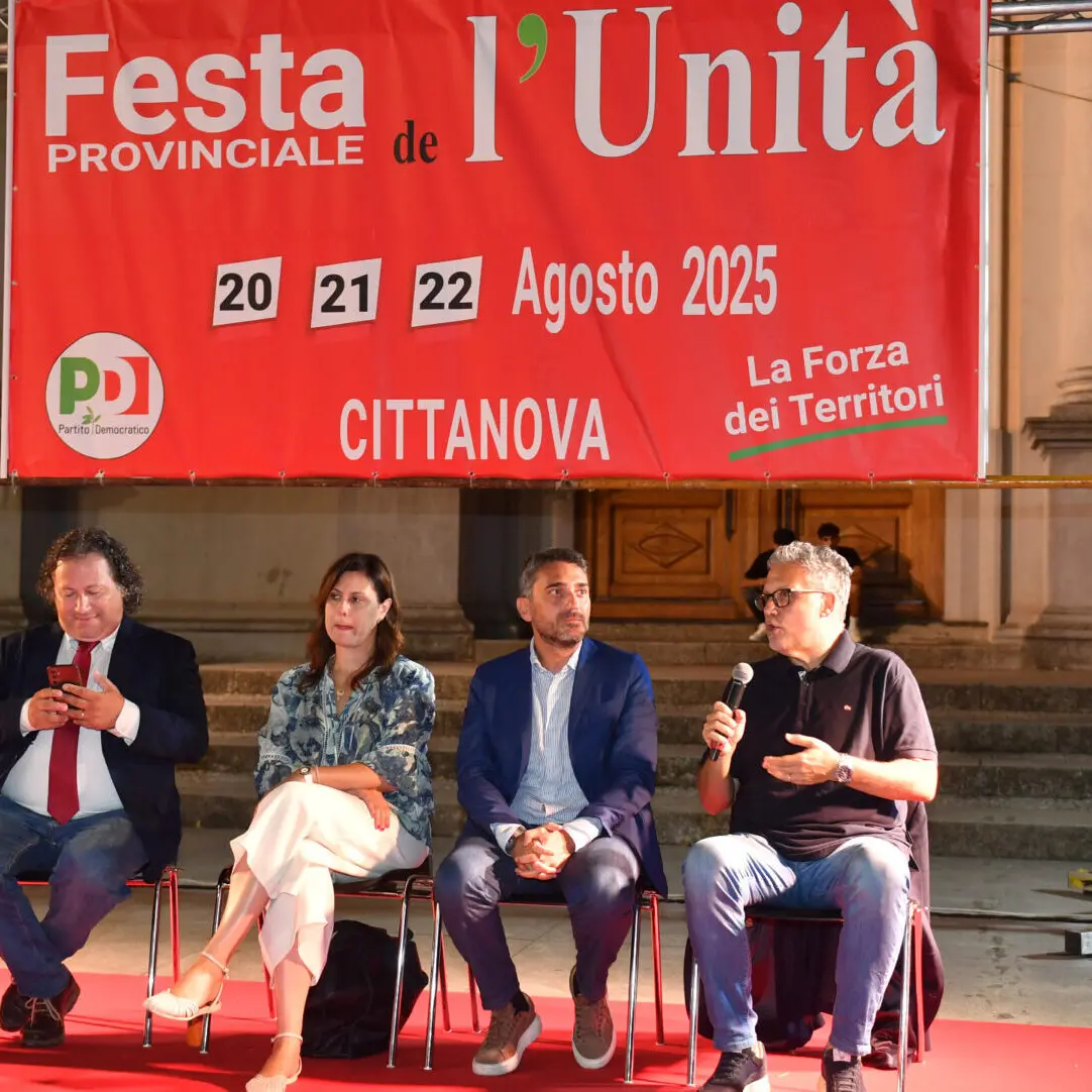 Cittanova, alla Festa dell’Unità il Pd scommette sulla coalizione contro «un'operazione di disperazione politica di Occhiuto» - FOTO