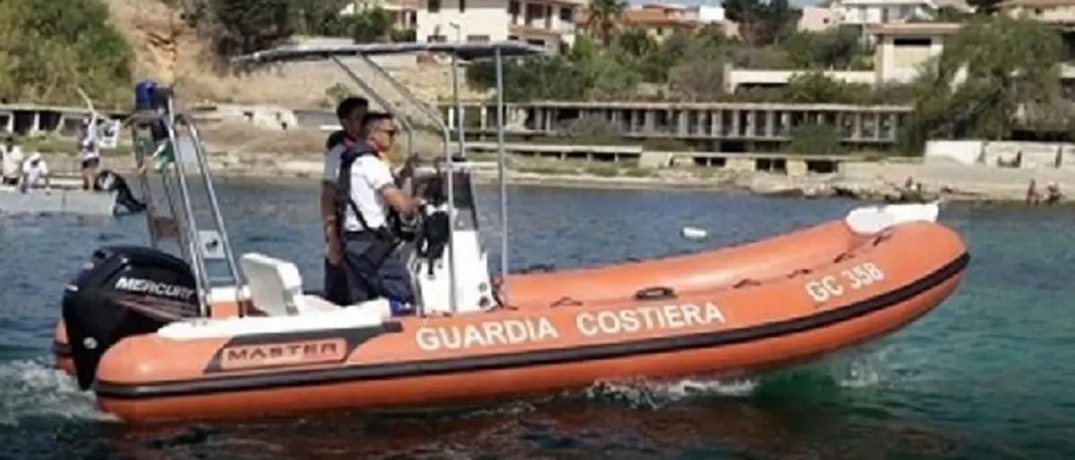 Aggressione ai militari della Guardia Costiera a Briatico, Libera Vibo: «Un pensiero di pronta guarigione e di profonda gratitudine per il servizio reso»