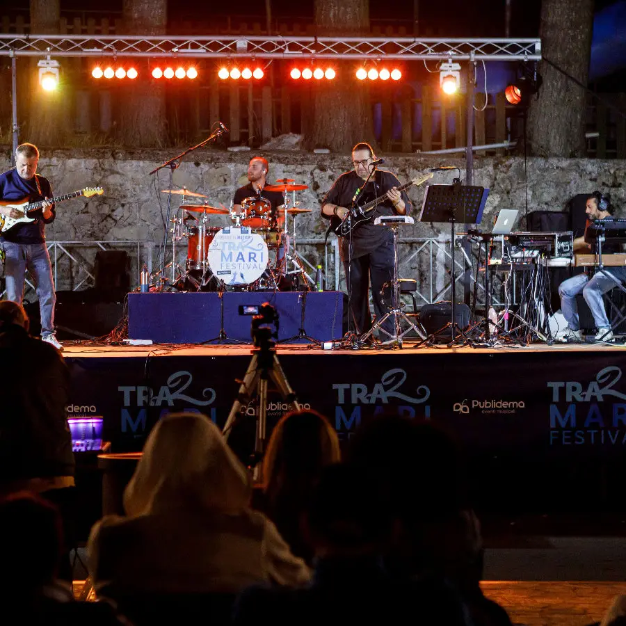 Dalla Ray Band a Macagnino fino alla Misha Lai Band: quattro serate di musica a Gambarie - FOTOGALLERY