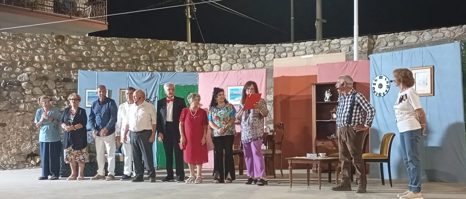 Cannavò, teatro e comunità protagonisti al CRIC: applausi per la compagnia San Luigi Orione, stasera spazio al ballo