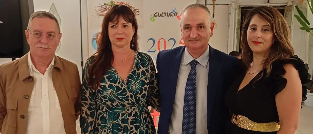 Gioia Tauro, a villa Caleo la premiazione del concorso Internazionale di Poesia e Pittura “Pina Alessio”