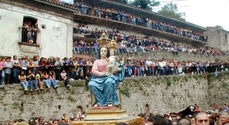 L'effige della Madonna della Montagna di Polsi sarà esposta nella chiesa parrocchiale di San Luca