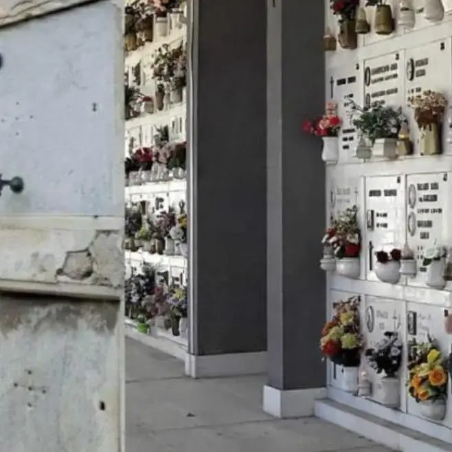 Messaggi e foto intimidatorie al nostro vice direttore Elisa Barresi: se pensano di spaventarci hanno sbagliato indirizzo