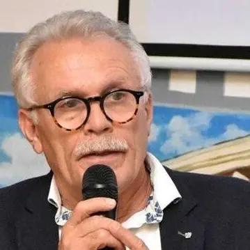 Aeroporto Reggio, Nucera: «Ripristinare i tre voli quotidiani per Milano»