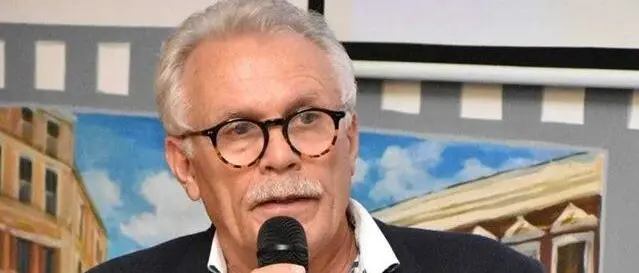 Aeroporto Reggio, Nucera: «Ripristinare i tre voli quotidiani per Milano»