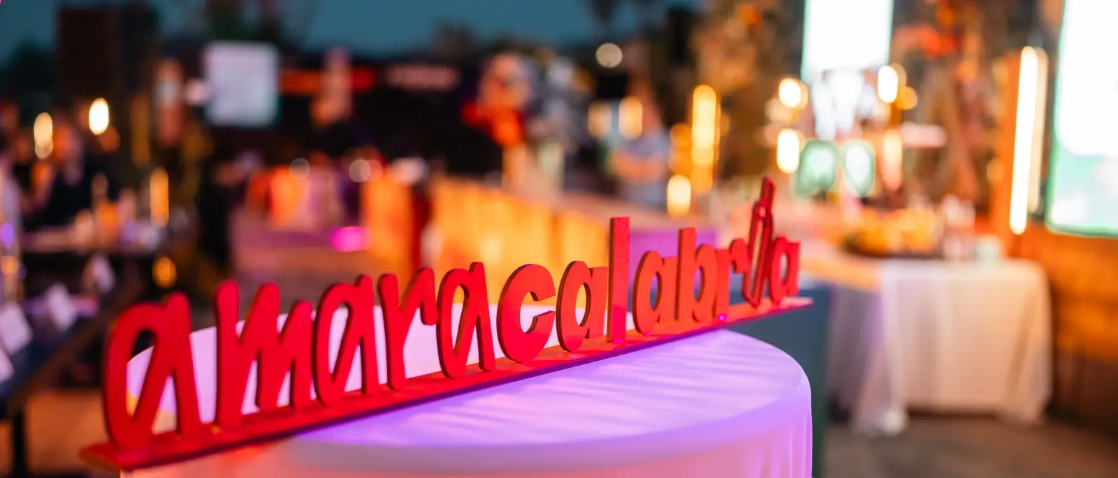 AmaraCalabria 2025, brindisi di fine estate sul Lungomare di Reggio: la mixology incorona gli amari calabresi e regala il trionfo a Marco Crucitti - FOTO