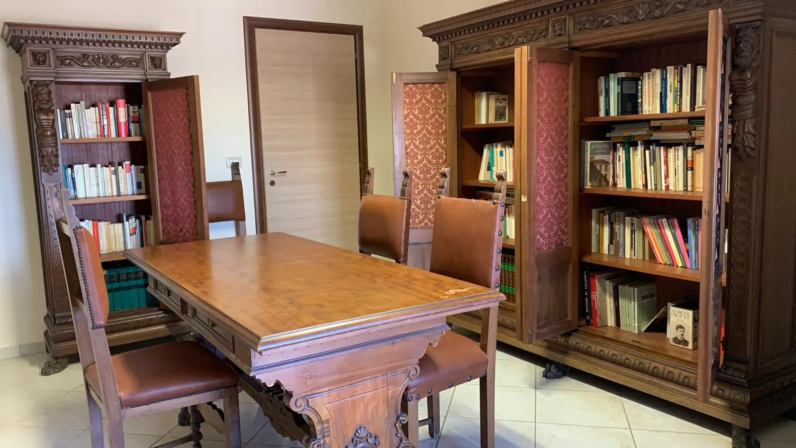 Polistena, la famiglia Floccari dona una biblioteca alla Fondazione Girolamo Tripodi